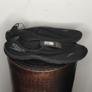 SPEEDO - swimmer shoe - size 13